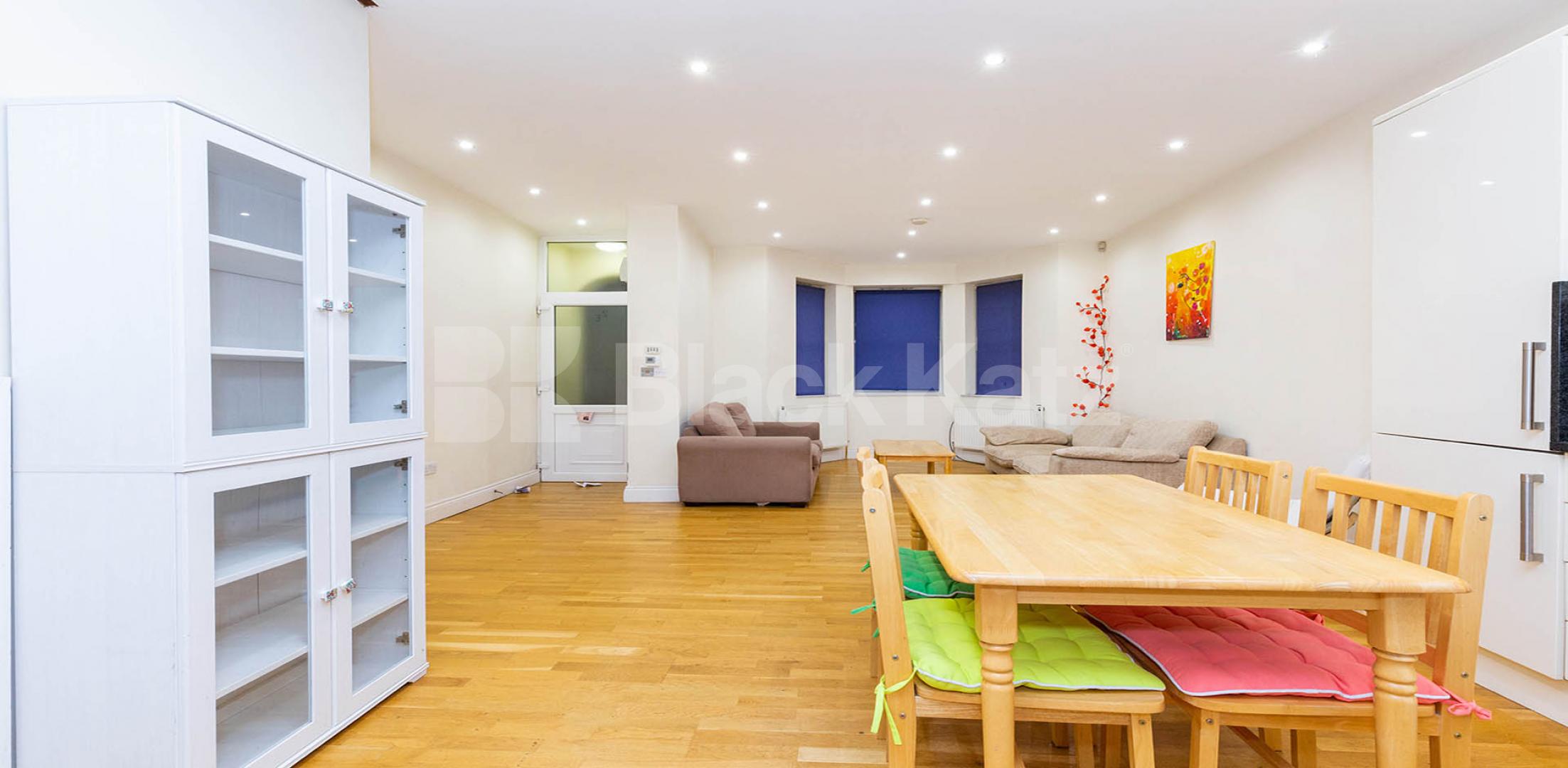 			3 Bedroom, 1 bath, 1 reception House			 Seymour Road, Harringay 